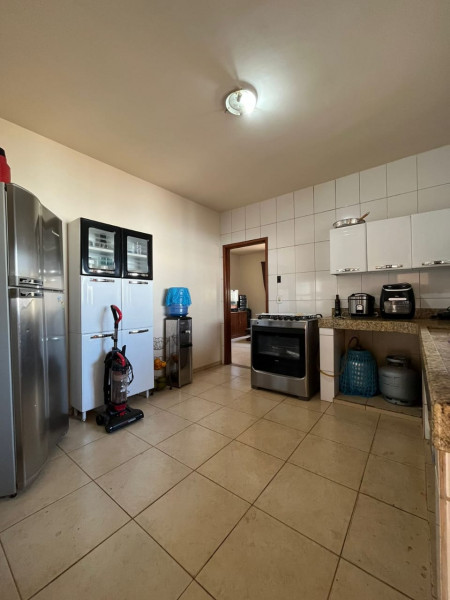 Casa à venda Residencial Canaã com 300m² e 3 quartos por R$ 600.000 - 1403726607-cozinha-2.jpeg