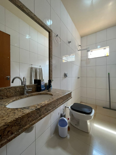 Casa à venda Residencial Canaã com 300m² e 3 quartos por R$ 600.000 - 1834864682-wc-suite.jpeg
