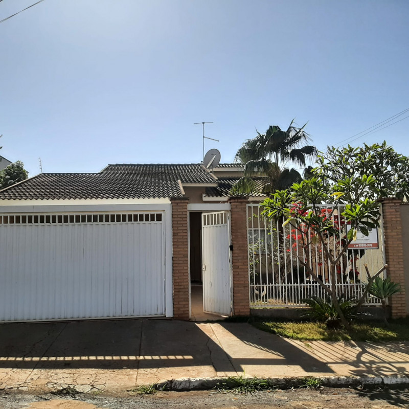 Casa à venda Residencial Canaã com 300m² e 3 quartos por R$ 600.000 - 865055530-fachada.jpeg