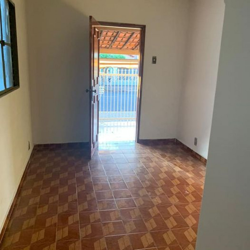 Casa à venda Centro com 180m² e 3 quartos por R$ 340.000 - 2090530910-299832832-4837314819702073-6827726932292397906-n.jpg