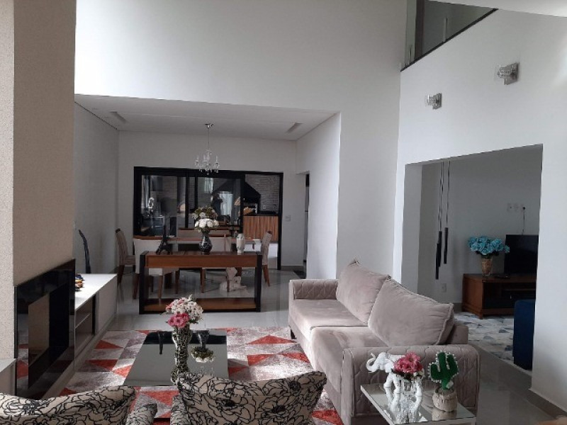 Casa de condomínio à venda Green Valley com 284m² e 3 quartos por R$ 1.650.000 - 1280475070-img-20220919-wa0063.jpg