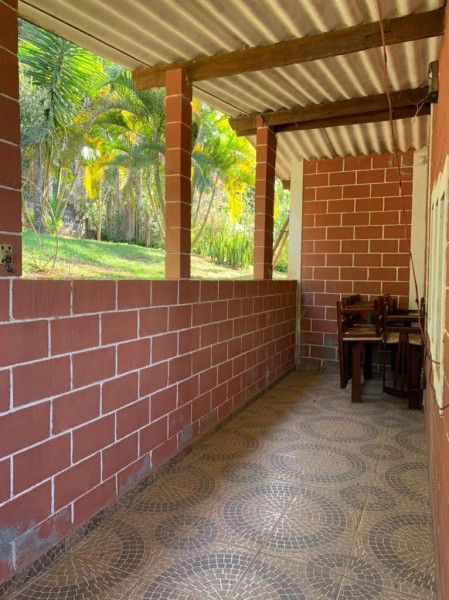 Chácara à venda Centro com 2000m² e 2 quartos por R$ 450.000 - 425680480-img-20210701-wa0044.jpg