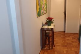 Casa à venda Jardim Pau Preto com 80m² - 1 dormitório -  vaga - R$ 420.000 - 72108dc8-9842-44a7-b770-d70af18f0321-1-all-267.jpg