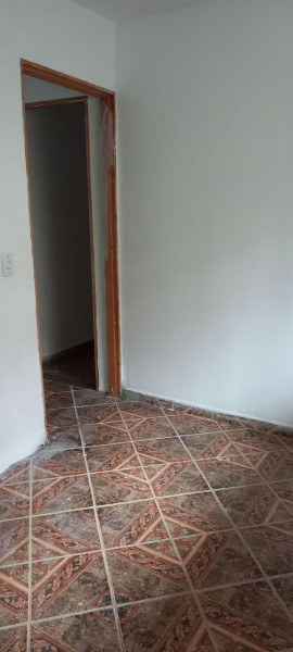 Casa à venda Jardim Briquet com 150m² e 3 quartos por R$ 430.000 - 1918929662-img-20230621-wa0014.jpg