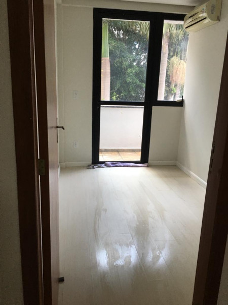 Comercial para alugar Petrópolis com 67m² e 1 quarto por R$ 2.700 - 880530888-26c57067-d37f-4225-b7a4-6cd691900694.jpeg