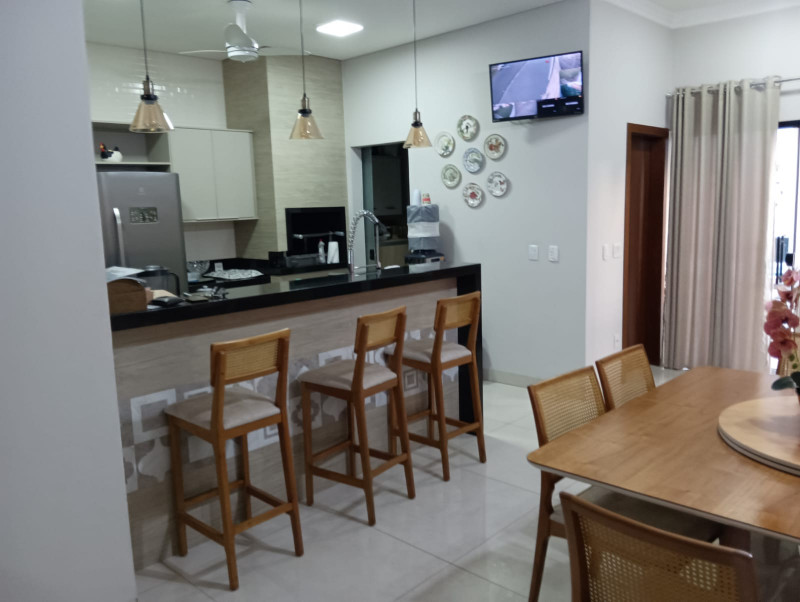Casa à venda Jardim Del Rey com 258m² e 3 quartos por R$ 1.200.000 - 1642706345-copa-balcao.jpeg