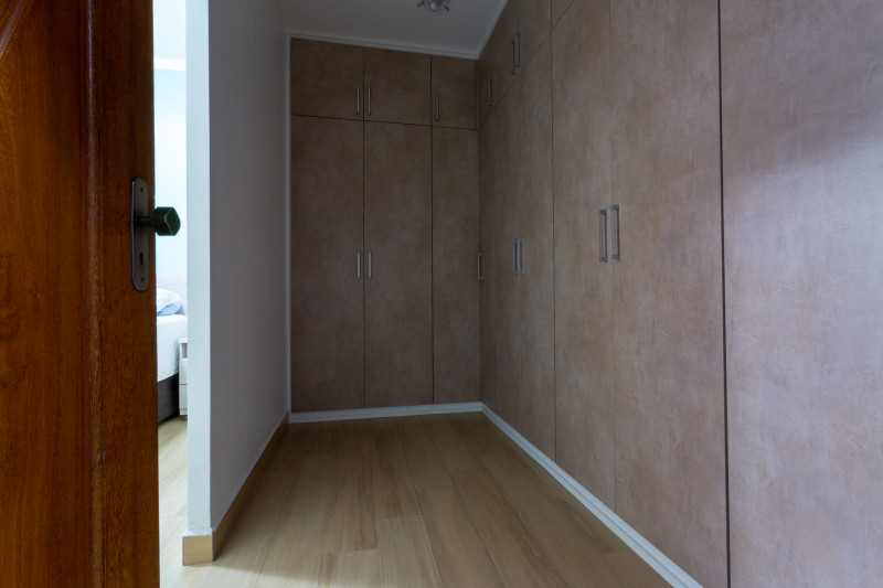 Casa à venda Parada XV de Novembro com 200m² e 3 quartos por R$ 1.000.000 - 1925412292-closet-3.jpg