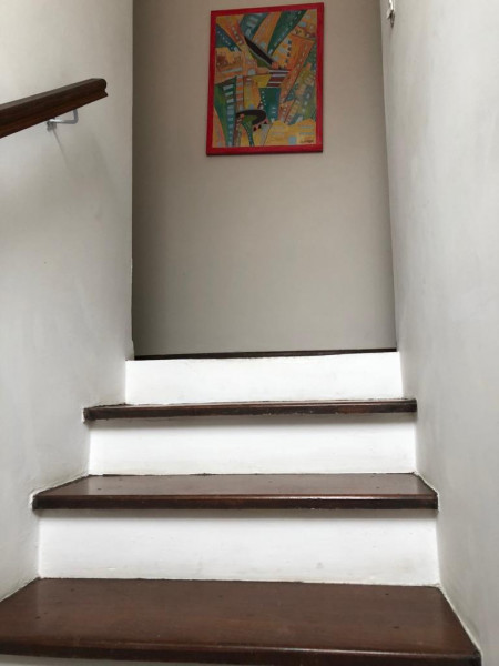 Casa à venda Vila Madalena com 182m² e 3 quartos por R$ 1.550.000 - 1924683751-escada-para-quartos-2.jpg