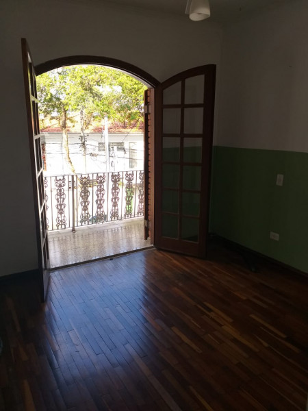 Casa à venda Vila Madalena com 182m² e 3 quartos por R$ 1.550.000 - 682817718-janela-suite-2-varanda.jpeg