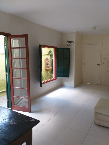 Casa à venda Vila Madalena com 182m² e 3 quartos por R$ 1.550.000 - 765291198-porta-e-janela-cozinha.jpeg