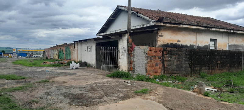 Casa à venda Jardim Morro Branco com 250m² e 3 quartos por R$ 300.000 - 1942244985-20221101-130314.jpg