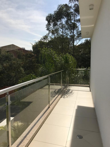 Casa de condomínio à venda Parque Terra Nova II com 406m² e 3 quartos por R$ 3.300.000 - 1524162936-foto-varanda-suite-master.jpg