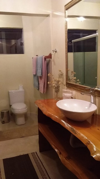 Chácara à venda Centro com 9600m² e 2 quartos por R$ 2.500.000 - 1685133298-suite-terra-2.jpeg