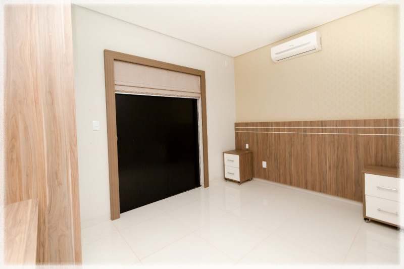 Casa de condomínio à venda Centro Sul com 214m² e 3 quartos por R$ 950.000 - 293360997-photo-2022-10-12-07-01-22.jpg