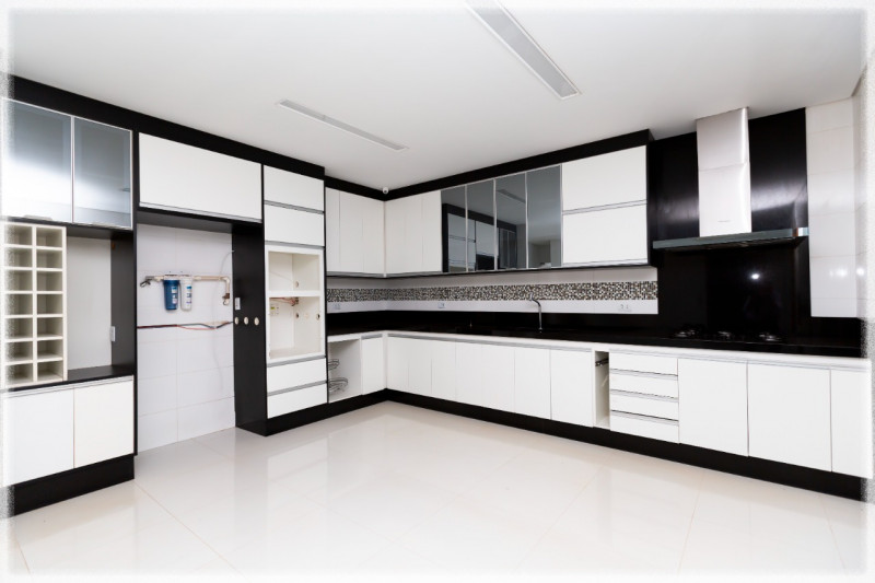 Casa de condomínio à venda Centro Sul com 214m² e 3 quartos por R$ 950.000 - 815964690-photo-2022-10-12-07-01-18.jpg