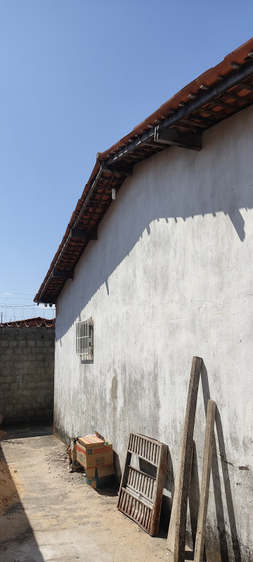 Casa à venda Satélite com 45m² e 1 quarto por R$ 64.000 - 1379638098-img-20220911-093304.jpg
