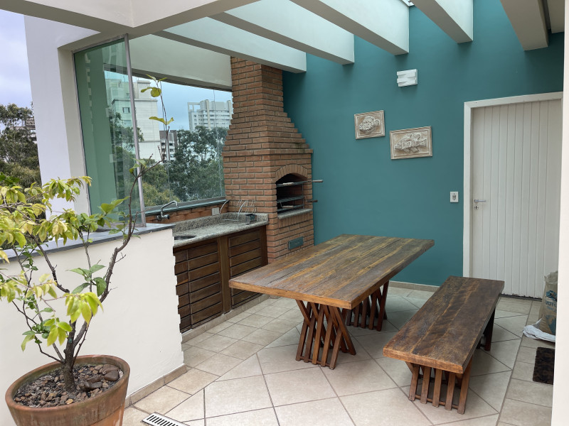 Cobertura à venda Vila Suzana com 242m² e 3 quartos por R$ 1.400.000 - 319901540-img-3384.JPG