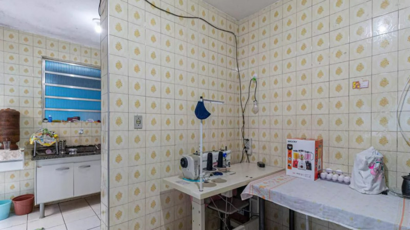 Casa à venda Munhoz Júnior com 200m² e 4 quartos por R$ 500.000 - 989299875-33.jpg