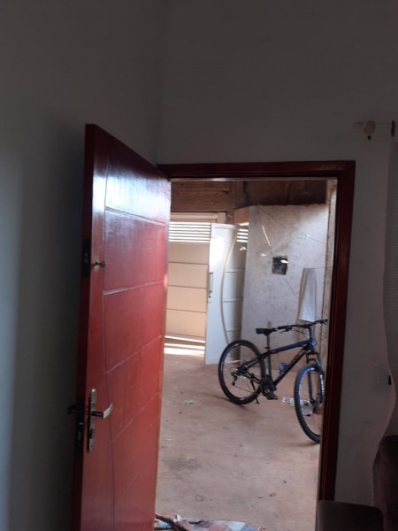 Casa à venda Centro com 250m² e 2 quartos por R$ 110.000 - 126009356-img-20221104-wa0011.jpg
