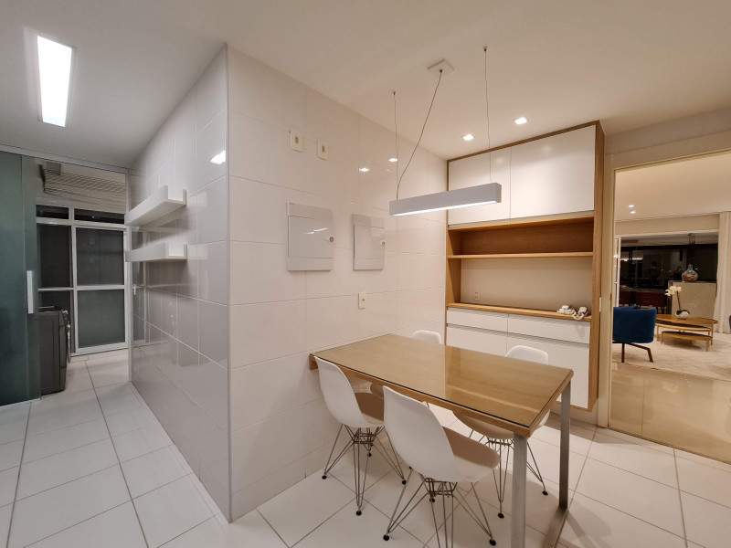 Apartamento à venda Barra da Tijuca com 169m² e 4 quartos por R$ 2.850.000 - 1009612206-imagem-jpeg-16.jpeg