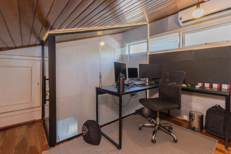 Casa de condomínio à venda Jardim das Indústrias com 180m² e 3 quartos por R$ 1.150.000 - 261254734-21.jpg