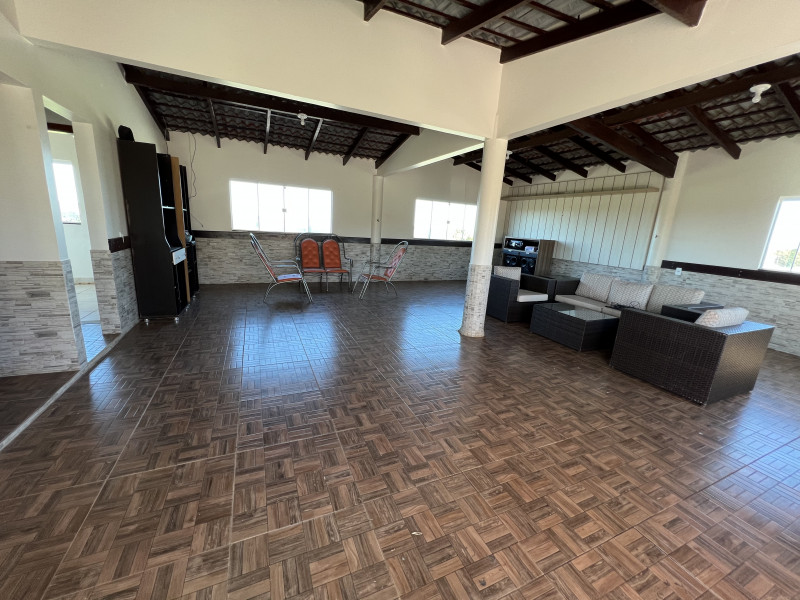 Chácara à venda Centro com 20000m² e 4 quartos por R$ 900.000 - 241265315-ad6a635f-38c4-473e-89e0-85cefb87f571.jpeg