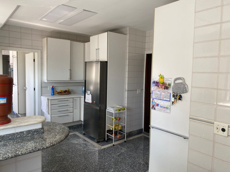 Apartamento à venda Centro com 225m² e 3 quartos por R$ 1.100.000 - 1172136630-52f04b6f-0cff-4fd2-afae-9ef1282d065a.jpeg