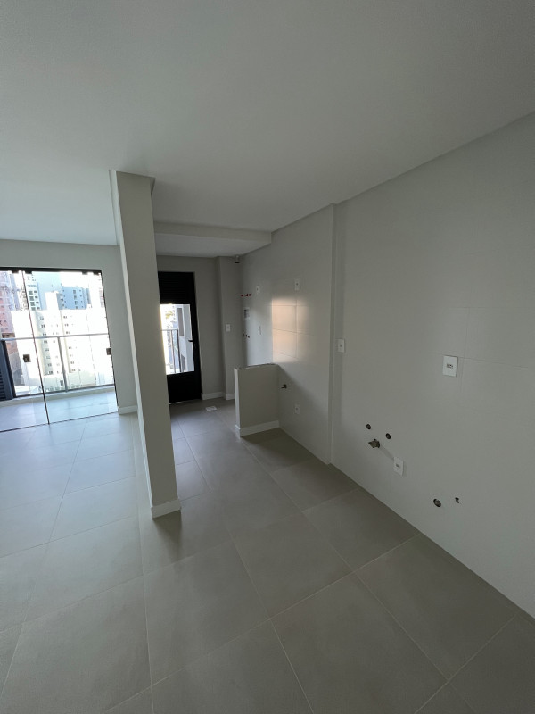 Apartamento à venda Praia Brava com 64m² e 2 quartos por R$ 740.000 - 1337571650-cozinhaareaservico.jpg