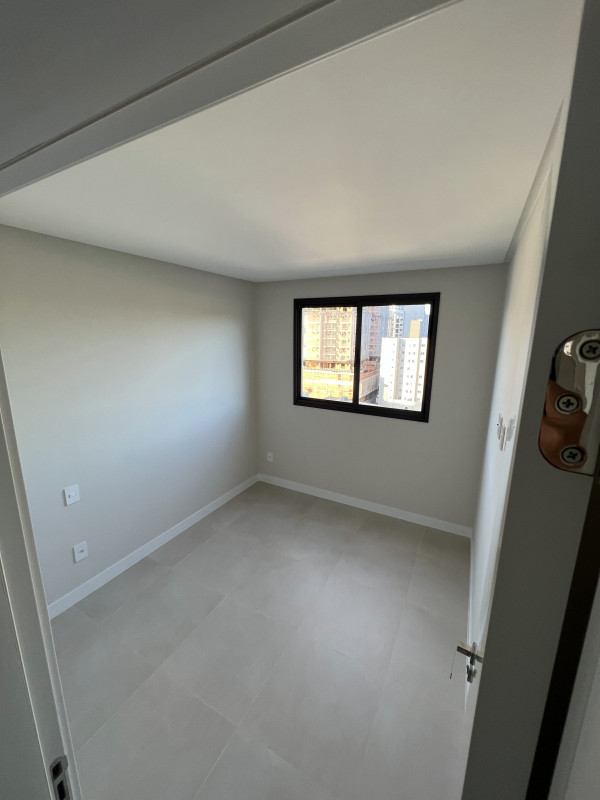 Apartamento à venda Praia Brava com 64m² e 2 quartos por R$ 740.000 - 1375225869-quarto1.jpg