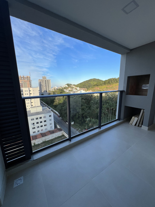 Apartamento à venda Praia Brava com 64m² e 2 quartos por R$ 740.000 - 1740470786-sacada2.jpg