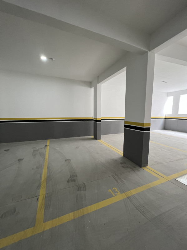 Apartamento à venda Praia Brava com 64m² e 2 quartos por R$ 740.000 - 1937903703-garagem.jpg