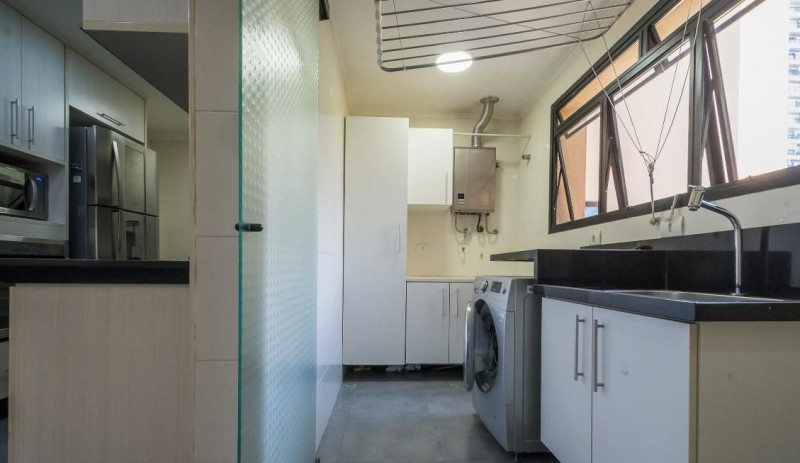 Apartamento à venda Brooklin Paulista com 112m² e 2 quartos por R$ 1.450.000 - 2035618143-areaservico01.jpg
