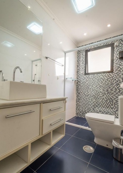 Apartamento à venda Brooklin Paulista com 112m² e 2 quartos por R$ 1.450.000 - 2126756643-banheiro01.jpg