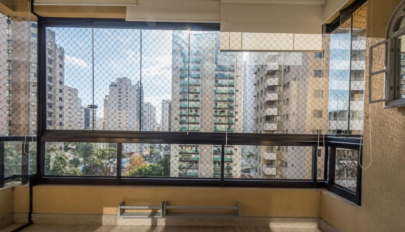 Apartamento à venda Brooklin Paulista com 112m² e 2 quartos por R$ 1.450.000 - 260983705-varanda02.jpg