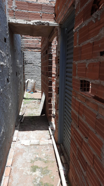 Casa à venda Jardim Bela Vista com 500m² e 2 quartos por R$ 160 - 1211084717-img-20221030-wa0012.jpg