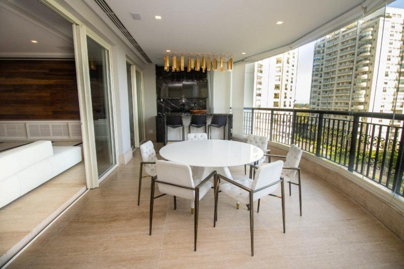 Apartamento à venda Barra da Tijuca com 333m² e 4 quartos por R$ 4.500.000 - 215088110-96c5ea17-dc3e-42f5-ab07-cd7d9d1e630f.jpeg