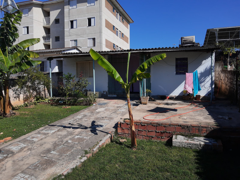 Casa à venda Parque Manchester com 300m² e 2 quartos por R$ 305.000 - 160531359-img-20200827-144343273.jpg