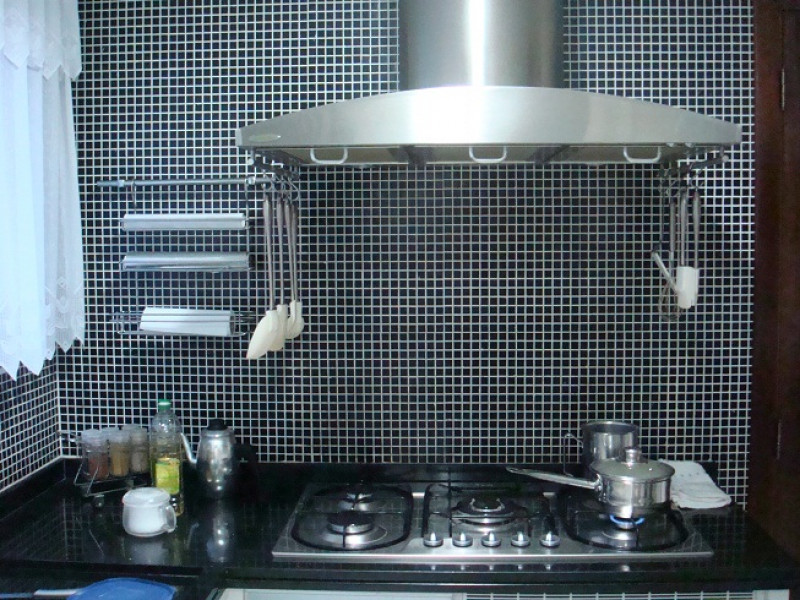 Apartamento à venda Cidade Monções com 95m² e 2 quartos por R$ 700.000 - 649963295-cozinha-pastilhas-e-porcelanato.jpg