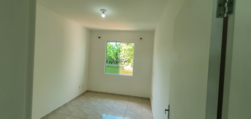 Casa à venda Jarivatuba com 69m² e 2 quartos por R$ 225.000 - 1931569228-14.jpg