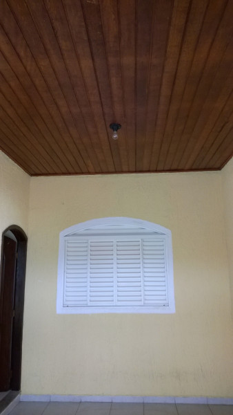 Casa à venda Jardim Portugal com 128m² e 2 quartos por R$ 385.000 - 1355385806-garagem-outra-visao-2.jpg