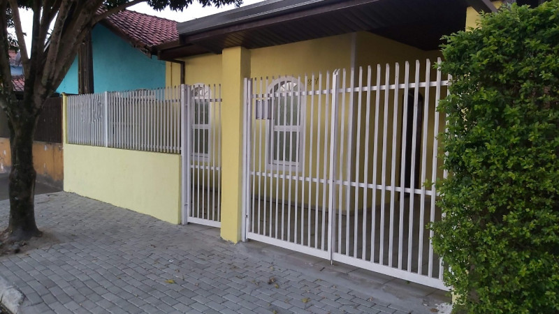 Casa à venda Jardim Portugal com 128m² e 2 quartos por R$ 385.000 - 1963545482-casa-frente-3.jpg