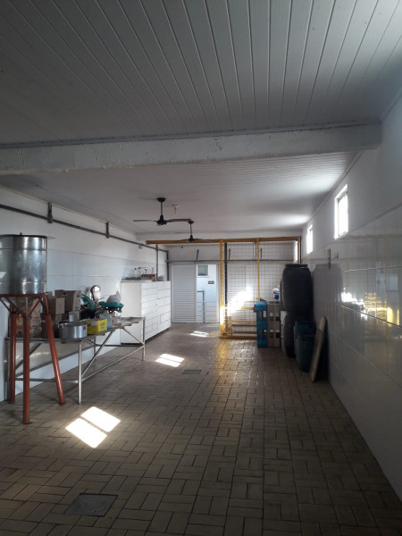 Comercial à venda Vila Mathias com 335m² e 1 quarto por R$ 900.000 - 1379712360-18.jpeg