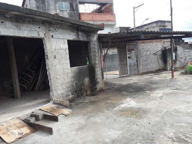 Casa à venda Parque Santos Dumont com 310m² e 3 quartos por R$ 300.000 - 117548097-258972124-4652809018108868-2187141012108050832-n.jpg