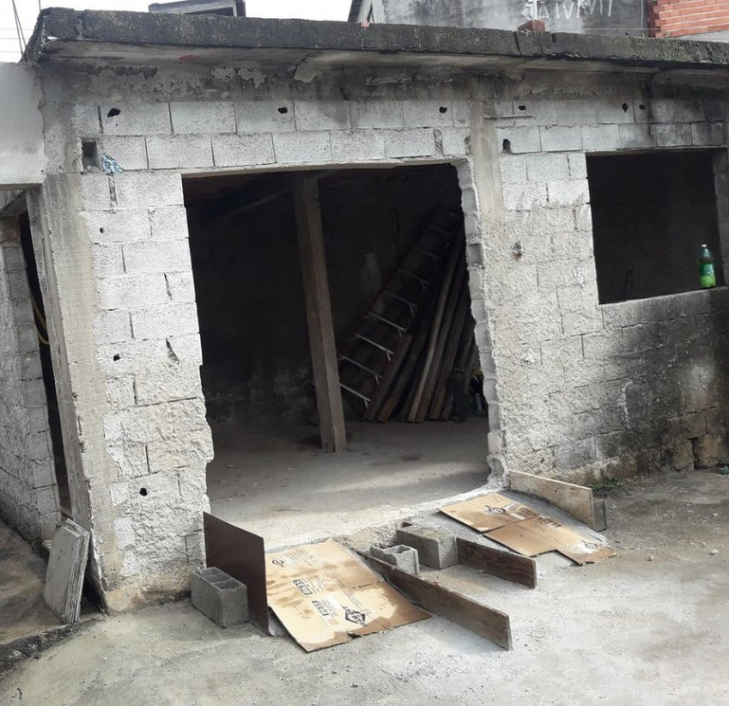 Casa à venda Parque Santos Dumont com 310m² e 3 quartos por R$ 300.000 - 38530777-246317949-4671406849565455-53560255234987828-n.jpg