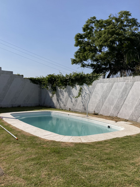 Chácara à venda Parque Maringá com 1000m² e 4 quartos por R$ 660 - 1936049333-37cda774-95fb-4f2e-895c-edf296109e36.jpeg