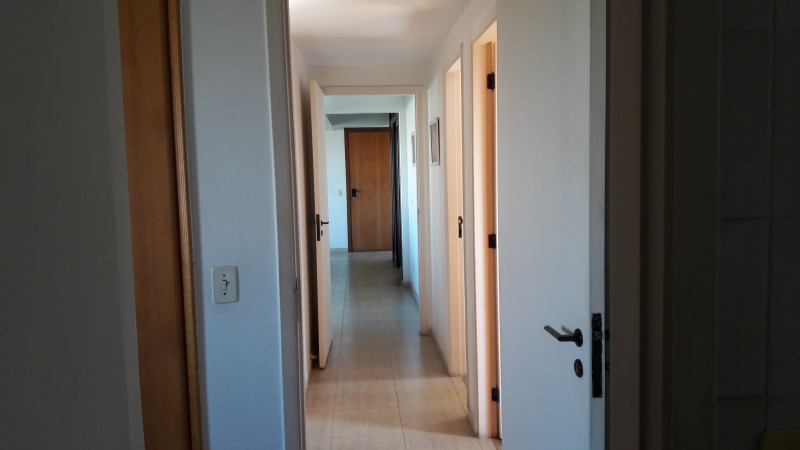 Apartamento à venda Vila Suzana com 120m² e 4 quartos por R$ 690.000 - 130536200-05-corredor-min.jpg