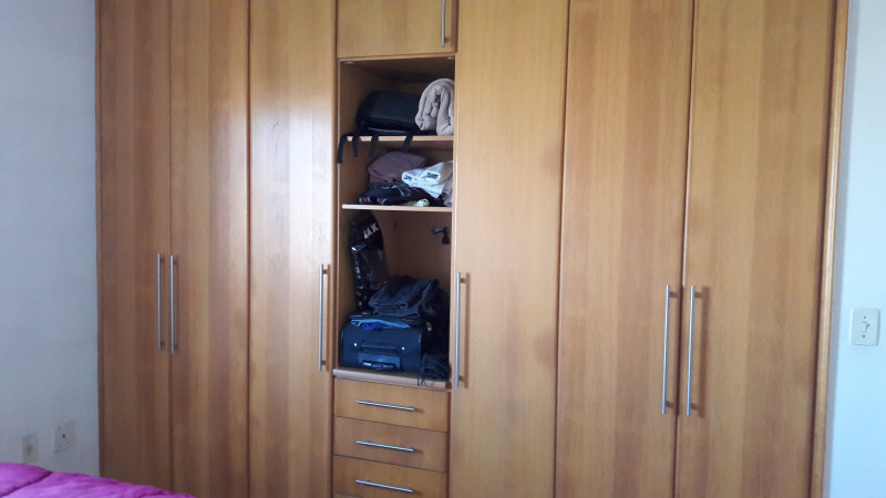 Apartamento à venda Vila Suzana com 120m² e 4 quartos por R$ 690.000 - 2136279941-08-suite-1-armarios-min.jpg
