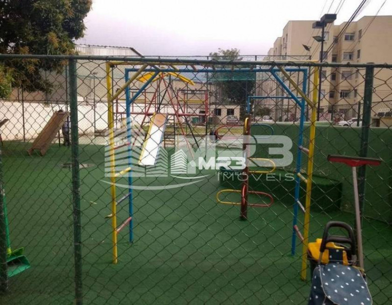 Apartamento à venda Taquara com 50m² e 2 quartos por R$ 174.900 - 470179741-parquinho.jpg