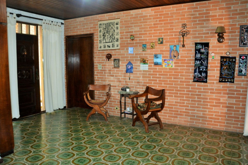 Casa à venda Riviera Paulista com 450m² e 5 quartos por R$ 1.700.000 - 1277952511-hall.jpeg