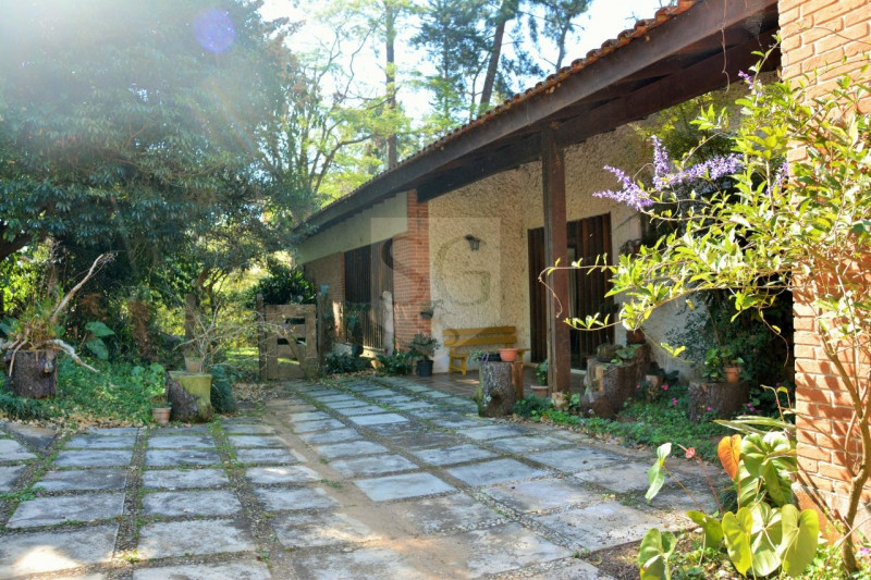 Casa à venda Riviera Paulista com 450m² e 5 quartos por R$ 1.700.000 - 42932838-externo-5.jpeg